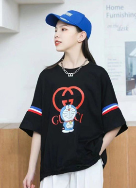 Áo thun cotton form rộng xệ vai phối sọc cá tính cho bé gái tuổi teen 30-60kg. size 120-160 tương ứng bé 25-60kg </br>
Chất liệu cotton 100%, dày vừa, co dãn, hàng QC loại 1 cao cấp </br>
Kiếu áo form vừa , xệ vai, phối sọc và in chú mèo máy doremon cá tính cho bé gái tuổi teen </br>
Áo có dây rúi nhẹ như hình </br>
Bảng size tham khảo , áo form to </br>
120: 25-30kg </Br>
130: 30-35kg </br>
140: 35-40kg </br>
150: 40-50kg </Br>
160: 50-60kg </br>
gia 135-145k
