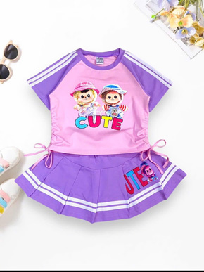 Bộ áo thun rút dây váy 2 tầng thể thao in labubu cho bé gái. size 3-12 tương ứng bé 12-36kg
Chất liệu vải thun cotton 4 chiều, hàng mịn đẹp, áo thun dây rút hình in dễ thương họa tiết Labubu siêu cute cho bé gái , váy quần 2 tầng sọc thể thao cho bé gái </br>
size 12 là mẫu xếp ly 1 tầng </br>
bảng size tham khảo </br>
3: 13-15kg</br>
4: 15-17kg</br>
5: 17-19kg</br>
6: 19-22kg</br>
7: 22-24kg</br>
8: 23-26kg</br>
9: 26-29kg</br>
10: 29-32kg</br>
11: 32-34kg</br>
12: 34-37kg</br>
 Gia 140-155k
