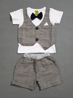 Bộ vest gile màu xám sọc lịch lãm cho bé trai nhỏ đi chơi. size 1-8t, bé 7-22kg, vải kaki caro phối vải thun cotton 4 chiều, gile liền áo, màu caro xám nam tính cho bé trai nhỏ diện sinh nhật, lễ hội, .. thích hợp làm quà tặng, Việt nam