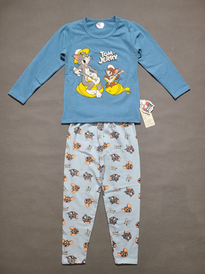 Bộ thun tay dài in chuột tom jerry vải cotton cao cấp mềm mại dày vừa ấm áp cho bé trai. size 70-95 tuong ứng bé  16-36kg </Br>
Chất vải cotton cao cấp, mềm mại, co dãn tốt, hình in thấm trong từng sợi vải nên không bong tróc, ấm áp cho bé trai </Br>
Bé mac đi chơi dà lạt, di ra ngoài khi trời lạnh hoac mặc ngủ máy lạnh dều duoc ạ </Br>
Hàng QC loại 1, bao đẹp, màu sắc giống hình chụp tại shop </Br>
70: 15-18kg </Br>
75: 18-22kg </Br>
80: 23-26kg </Br>
85: 25-29kg </Br>
90:: 29-33kg </Br>
95L 33-36kg </Br>
gia 135-145k
