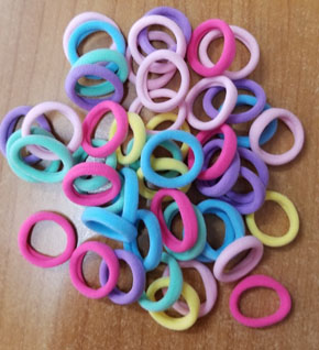 combo 50 buộc tóc thun nhiều màu bé 1-6t. bô gồm 50 buộc tóc thun nhiều màu cho bé gái 1-6 tuổi