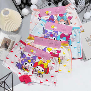 Lốc 3 quần sip cotton mát mẻ họa tiết kuromi  cho bé gái. size 130-200, bé 12-43kg, thun cotton 4 chiều mềm mại, thoáng mát, co dãn, họa tiết kumori xinh xắn mát mẻ cho bé gái, lốc 3 cái màu ngẫu nhiên như hình, Việt Nam </br>
bảng size tham khảo </br>
130:13-15kg </br>
140: 15-18kg </br>
150: 18-21kg </br>
160: 21-24kg </br>
170: 24=28kg </br>
180: 29-32kg </br>
190: 33-37kg </br>
200: 37-41kg
