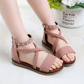Sandal đan dây chiến binh sành điệu cho bé gái. size 30-34 tương ứng bé 5-9 tuổi </BR>
* Chất liệu da PU mềm mại, đế cao su chắc chắn </Br>
* kiểu dáng đan dây, dây kéo sau , tạo phong cách sành điệu cá tinh cho bé gái </Br>
* Hàng QC loại 1, 100% như hình </Br>
bảng size tham khảo </Br>
31: giay dai 19.5cm, chân 18.5cm </Br>
32 giay dai 20cm, chân 19cm </Br>
33 giay dai  21cm, chân 20cm </Br>
34: giay dai 22cm, chân 20.5cm </Br> 
35: giày 22.5 chân 21.5cm
