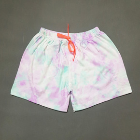 Quần short cotton bé gái in màu loang  mát mẻ mùa hè. size 11-18t, tuong ứng bé 23-48kg </Br>
* Chất thun cotton mềm mại, co dãn tốt, hàng vải lên từ chất liệu hàng xuất </Br>
* Lưng thun mềm mại,  form rộng thoải mái, cho bé gái mặc nhà, đi biển, đi chơi,,, </Br>
* hoạt tiết pony, cầu vồng, hoa... dễ thương, màu sắc tươi sáng </Br>
Bảng size tham khảo : </Br>
11: 23-26kg</Br>
12: 25-28kg </Br>
13: 28-31kg </Br>
14: 31-34kg </Br>
15: 33-36kg </Br>
16: 36-40kg </Br>
17: 41-45kg </Br>
18: 45-48kg </Br>
Giá từ 55-60k