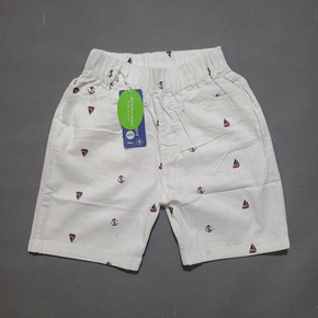 Quần lửng kaki linen mềm mát in tàu thuyền màu trắng. size 9-14 tuong ứng bé 25-40kg, vải kaki linen mềm mại, co dãn ít lưng thun mềm mại, hình in tàu thuyền cho bé trai  form quần lửng dễ mặc, màu trắng sang chảnh, dễ phối cùng áo thun sơ mi cho bé trai  </Br>
bảng size tham khảo </Br>
9: 24-27kg </Br>
10: 28-32kg </Br>
11: 33-36kg </Br>
12: 36-38kg </Br>
13: 38-40kg </Br>
14: 39-42kg </Br>
7: 19-22kg </Br>
8: 22-24kg