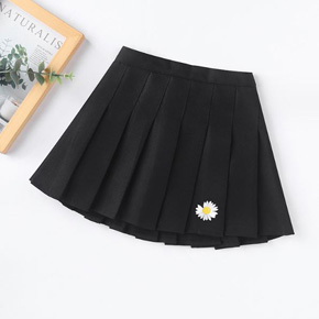 Chân váy quần xếp ly sọc màu đen thêu hoa cho bé gái đi chơi đi múa. size 110-160 cho bé 15-45kg, </br>
 chất liệu vải chuyên dụng cho váy, dày vừa, lên form đứng rất đẹp </br>
kiểu dáng xếp ly, lưng thun mềm mại, màu đen thêu hoa rất dễ phối áo,. form váy dài vừa dến gối hoac trên gối chút tùy chiều cao bé </br>
Chân váy có quần trong dễ mặc, bé mac di hoc anh văn, đi chơi , đi múa, thoải mái tiện lợi </br>
bảng size tham khảo </br>
110: 15-19kg </br>
120: 20-24kg </br>
130: 24-28kg </br>
140: 28-34kg </br>
150: 35-40kg </Br>
160: 40-46kg </br>
gia 145-165k