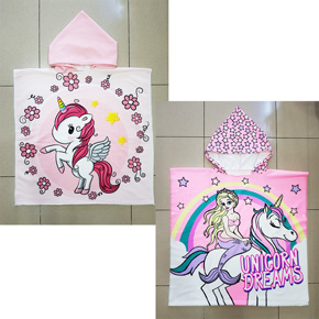 Áo choàng tắm hoạt hình pony dễ thương cho bé đi biển đi bơi. mẫu pony ngựa 1 sừng size nhỏ bé 2-6 tuổi, kích cỡ 60*60cm , giá 145k </Br>
mẫu pony unicorn và tiên cá size đại bé 6-10 tuổi, cỗ 73*73cm, giá 185k