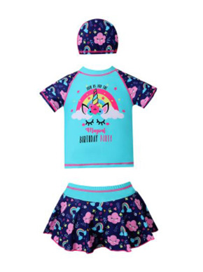 Bộ đồ bơi chống nắng áo và váy in ngựa pony dễ thương cho bé gái. size 120-160 bé 20 den 50kg </br>
* Chất vải thun polyester chuyên dụng đồ bơi, chống nắng, chống thấm nước, co dãn 4 chiều </Br>
* Hình in sắc nét chú ngựa pony mà các bé yêu thích </Br>
* bộ gồm 3 mảnh 1 áo bơi, 1 váy bơi có quần đùi bên trong 1 nón bơi cùng màu, thích hợp với mọi thời tiết, đi biển đi bơi, chống nắng </Br>
* hàng quảng châu loại 1, cao cấp, may lót kỹ., 100% y hình, an toàn cho bé </Br>
Bảng size tham khảo :</Br>
120: 20-24kg </Br>
130 : 23-27kg </Br>
140: 28-33kg</Br>
150: 34-40kg </Br>
160: 40-50kg