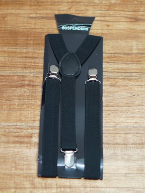 Dây đeo quần màu đen lịch lãm cho bé trai từ 1-10 tuổi. dây đeo dễ kết hợp cùng sơ mi, áo thun trắng, cho bé trai 1 phong cách lịch lãm không lỗi mốt. có 2 size . size N bé 1-4t, size F bé 4-10 tuổi