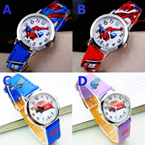 Đồng hồ hoạt hình người nhện và xe hơi MC queen. Đồng hồ điện tử trẻ em người nhện spidermandê thương, màu sắc họa tiết làm bé rất thích thú, giúp bé tập xem giờ và luyện tập cách tuân thủ thời gian, một đức tính giúp bé ý thức quý giá thời gian ngày ngày từ sớm. </Br>
Free size cho bé 3-10 tuổi, hàng TQXK ,  </Br>
Có gì đặc biệt trong mẫu đồng hồ này ? </Br>
* Mặt tròn, dường kính mặt 25cm,  bề ngang dây 10cm, đục lỗ sẵn </Br>
* dây simili mềm,  </Br>
* Kiểu đồng hồ chạy kim giúp bé tập xem giờ ạ
* họa tiết hoạt hình mà các bé yêu thích như spiderman, elsa, mc queen, paw patrol, peppa, pony... </Br>
* Món quà nhỏ đáng yêu cho các bé dịp sinh nhật, lễ hội, làm phần thưởng cho bé </Br>
* Chống nước: chịu nước nhẹ khi rửa tay </Br>
* Bảo hành : không </BR>
* sản xuất tại TQ ạ, mẫu này shop không bảo hành, nhưng sẽ kiểm tra kỹ truoc khi giao