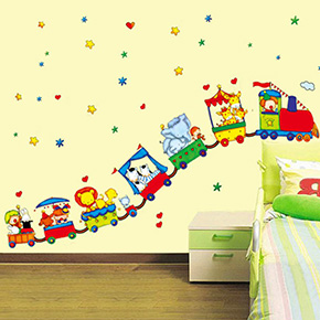 Decal dán tường đoàn tàu chở thú cưng. * Decal dán tường giúp không gian của bạn thêm phần sinh động và ngộ nghĩnh </Br>
* Phù hợp với nhiều không gian như phòng khách, phòng ngủ, phòng trẻ em,...</Br>
* Hình ảnh ngộ nghĩnh, đáng yêu mang đến không gian thật sinh động và tươi tắn cho tổ ấm của bạn.</Br>
Sản phẩm không bị phai màu, dễ dàng lau chìu
Kích cỡ : 60*90cm