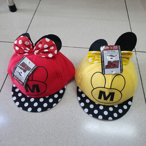 Nón kết vải mềm in mickey chấm bi dể thương bé gái. freesize bé 1-3 t, vải mềm, in mickey chấm bi  2 tai và nơ trên đầu dễ thương cho bé gái, Việt Nam