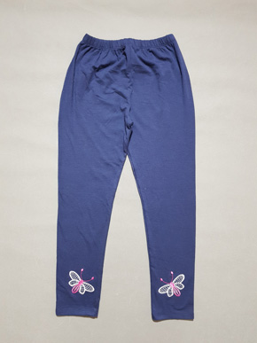 quần legging dài bé gái thêu 2 bướm xinh size đại 30-53kg. ize  S- XXL tương ứng bé 30-52kg, </Br>
* thun cotton dày vừa phải, 4 chiều, co dãn tốt, form quần ôm, </BR>
* Chân quần chạy rodai lượn sóng, thêu 2 chú buom xinh xắn cho con gái </BR>
Size tham khảo: </Br>
S: 30-34kg dài quần 73-74cm </Br>
M: 33-36kg. dài quần 75-76cm </Br>
L: 36-41kg: dài quần 77-78cm </Br>
XL: 41-47kg. dài quần 79-81cm </Br>
XXL: 47-51kg. dài quần 81-83cm
Giá 80-85k tùy size