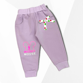 Quần thun cotton da cá ống bo phối nơ xinh xắn và ấm áp cho bé gái. size 9-14 bé 20-36kg, </br>
Chất vải cotton da cá co dãn 4 chiều, mềm mại, thấm hút mồ hôi, giữ ấm và chống muổi cho bé gái </bR>
quần dễ kết hợp cùng áo đi bộ, đi phượt, trekking, đi chơi...</br>
bảng size tham khảo </Br>
9: 20-23kg </BR>
10: 23-25kg </Br>
11: 25-28kg </br>
12: 28-31kg </bR>
13: 31-33kg </BR>
14L 33-36kg