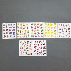 Combo 5 tấm hình dán sticker hoạt hình xe hơi người nhện thomas pokemn tiên cá. combo gồm 5 tấm stikcer hình dán nhỏ, kích cõ 12*10cm, cho bé thoải mái dán, sáng tạo, vui chơi, giải trí mùa hè </Br>
- combo 5 tấm bé trai gồm 5 hình xe lửa thomas, minonon, xe hơi, pokemon, siêu nhân diện quang hoặc người nhện </Br>
- combo 5 tấm 1 hình nàng tiên cá  cho bé gái </Br>
- combo 5 tấm 1 hình người nhện spiderman cho bé trai